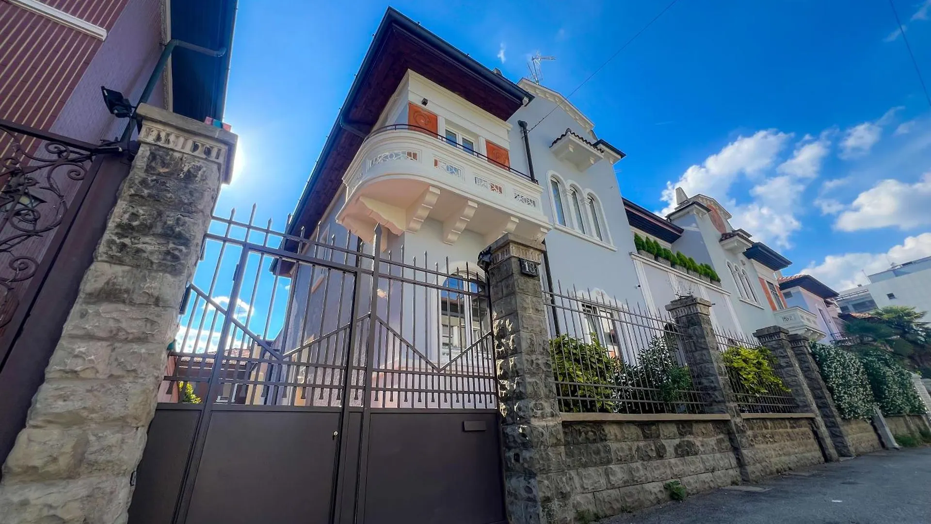 Rossovino Milano Boutique Bed & Breakfast